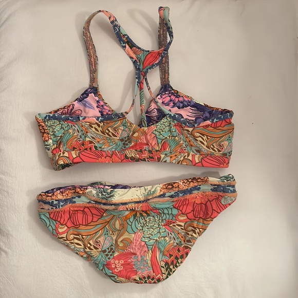 Maaji Bikini - Picture 2 of 3